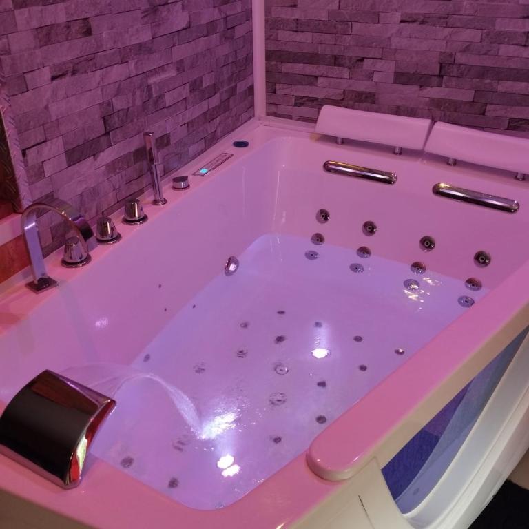 Gîte Sauna Balnéo Lâchez Prise Meublé de tourisme classé 3 étoiles VERTON - Casa con 1 dormitorio - 15