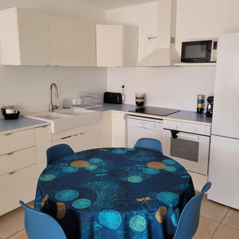 Spacieux rez de jardin vue sur port de plaisance - Appartement 1 Chambre - 8