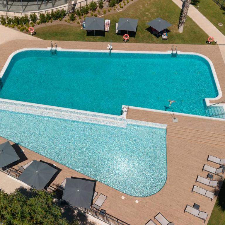 Magnificent apartment, close to the beach, in Estepona - Two-Bedroom Apartment - 13
