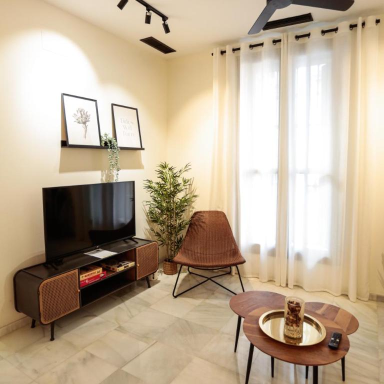MonKeys Apartments Cervantes - Two-Bedroom Apartment - 7