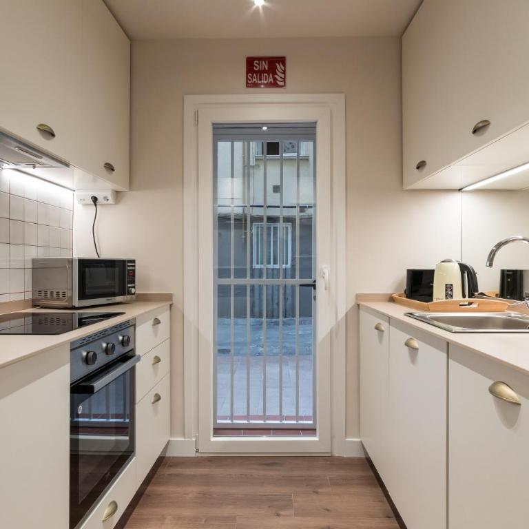 Modern Stylish - 2 Bedrooms 1 Bath - Cuzco - Two-Bedroom Apartment - 40