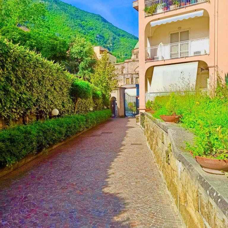 Giusy's House. Strategic Geographic Location! - Appartamento - 9