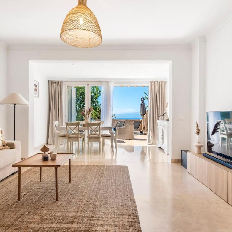 Modern bright and welcoming ocean view apartment - Apartamento - 2
