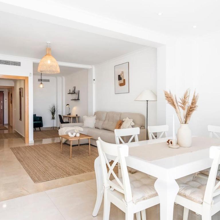 Modern bright and welcoming ocean view apartment - Apartamento - 5