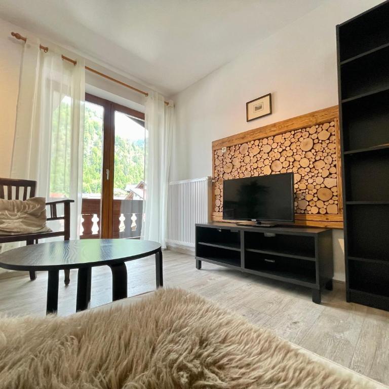 Ferienwohnung Almblick - Apartment mit 2 Schlafzimmern - 2