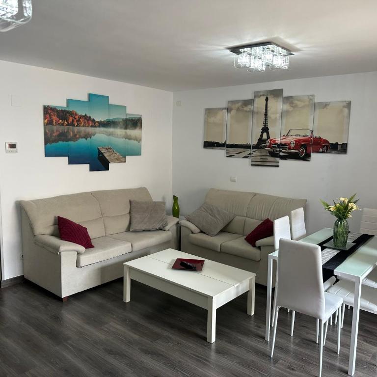 Piso familiar en El Toyo - Apartamento de 3 dormitorios - 2