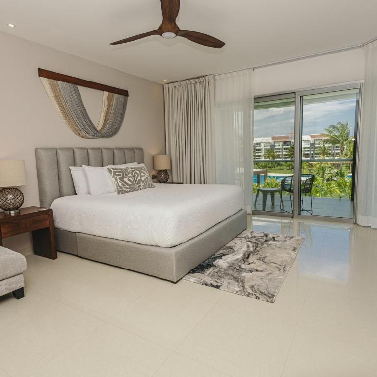 NEW !! Casa Miramar Ocean View 325 S apts - Two-Bedroom Apartment - 1