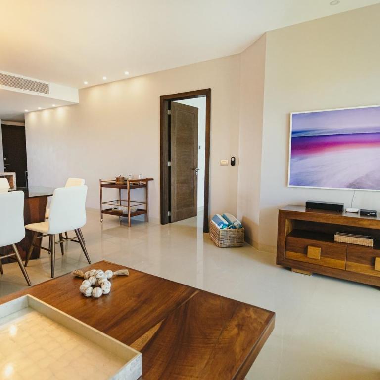 NEW !! Casa Miramar Ocean View 325 S apts - Two-Bedroom Apartment - 12