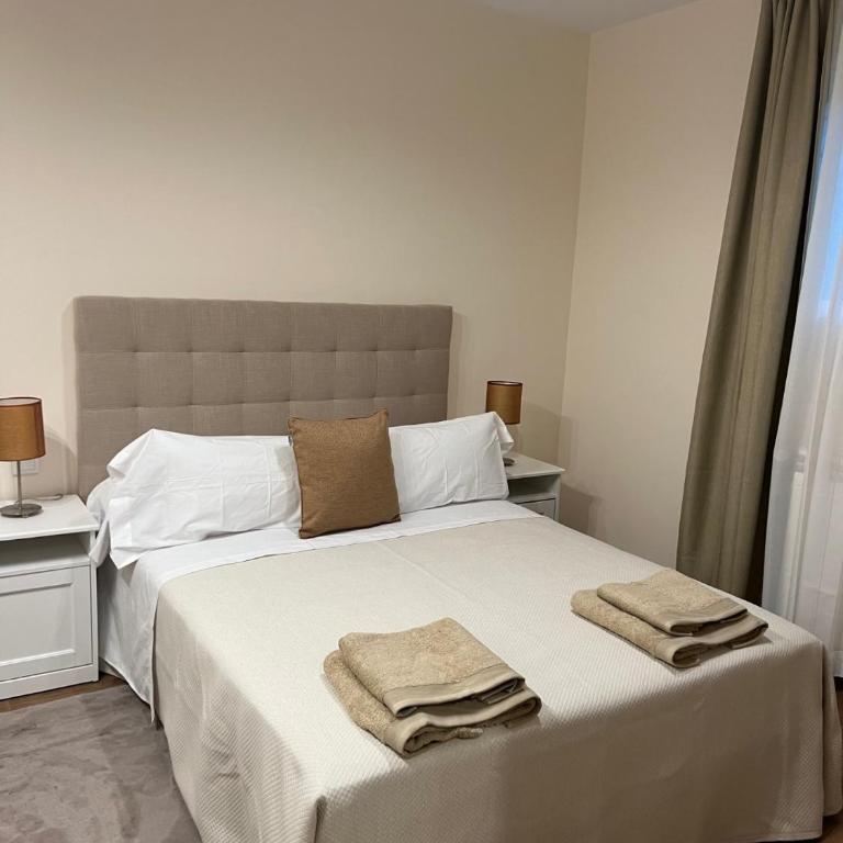 The Garden Madrid - Three-Bedroom Apartment - 9