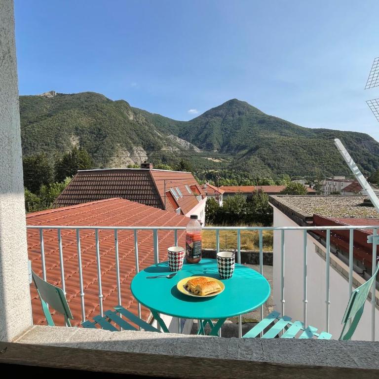 Agréable appartement typiquement Haut-Alpin - Appartement 2 Chambres - 1