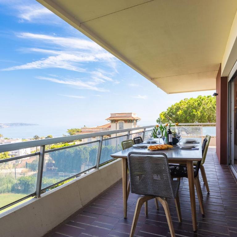 BELLES TERRES AP4378 By Riviera Holiday Homes - Appartement - Vue sur Mer - 11