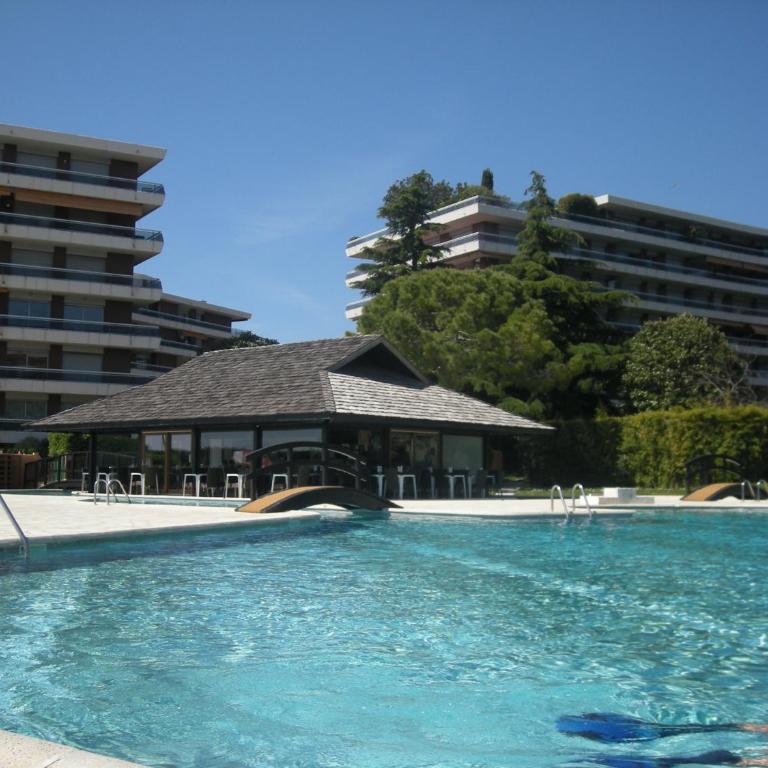 BELLES TERRES AP4378 By Riviera Holiday Homes - Appartement - Vue sur Mer - 12