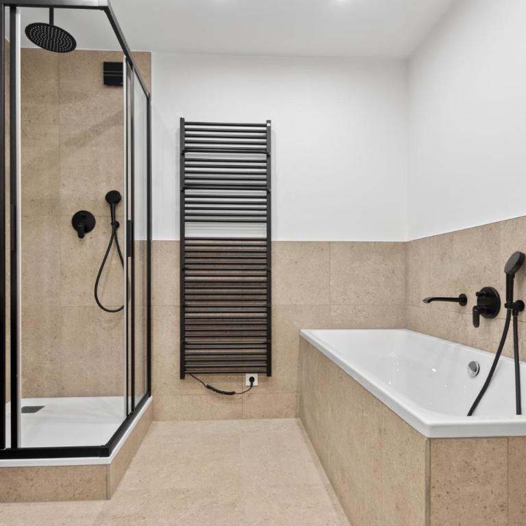 Flatista Homes - Central Station - 4 BR - Appartement - 13