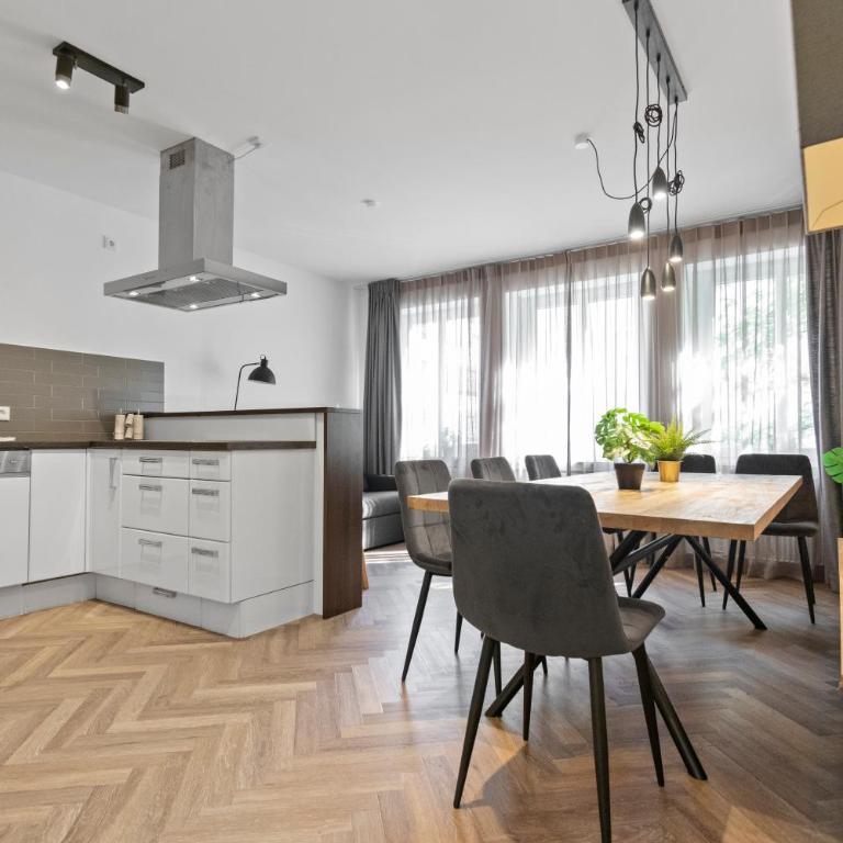 Flatista Homes - Central Station - 4 BR - Appartement - 2