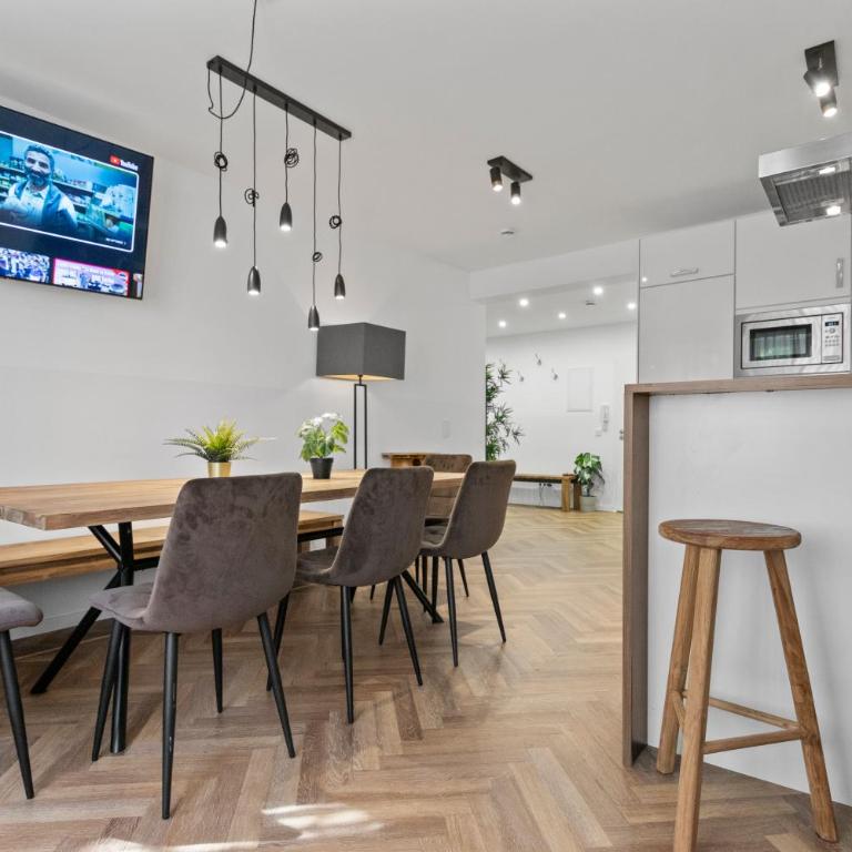 Flatista Homes - Central Station - 4 BR - Appartement - 1