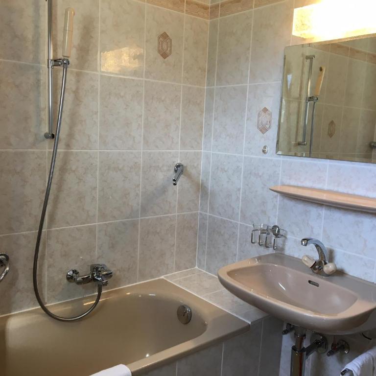 Hotel Belmont - Chambre Lits Jumeaux avec Balcon - 5