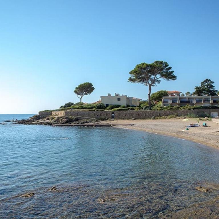 Villa Solaris, proche plages et centre St Aygulf - Villa con 3 Camere da Letto - 21