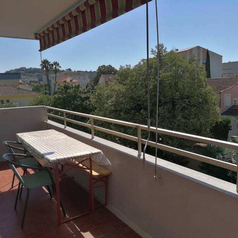 Au petit Bonheur, centre St-Raphaël, 8min à pied plage - Two-Bedroom Apartment - 1