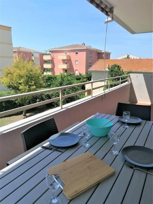 Au petit Bonheur, centre St-Raphaël, 8min à pied plage - Two-Bedroom Apartment - 12