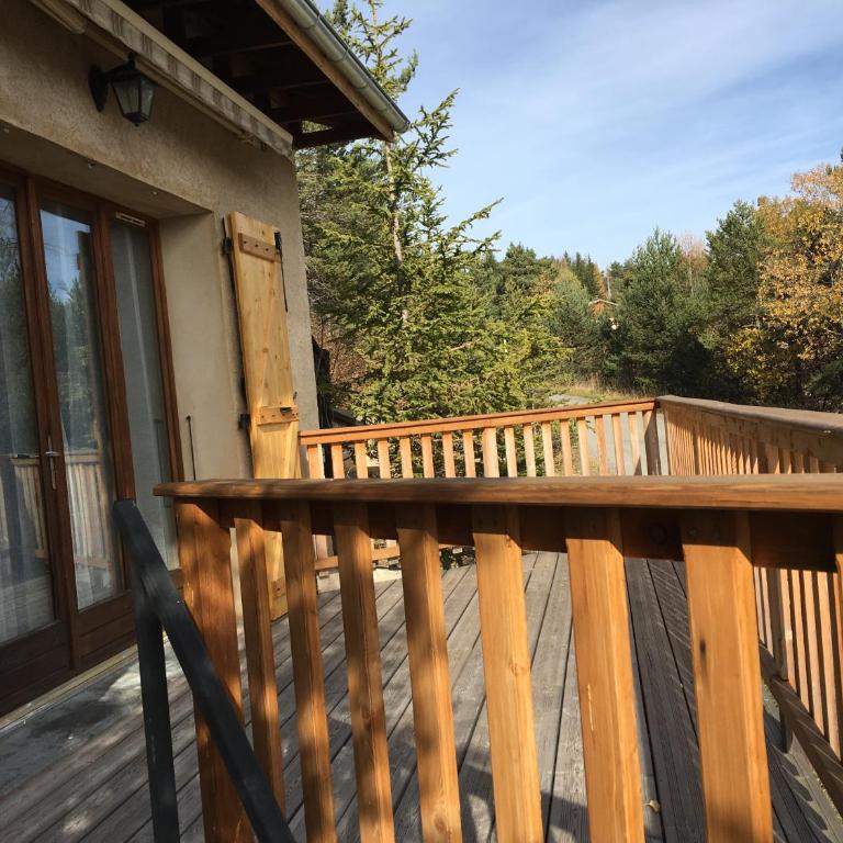 Cocon à la montagne - Appartement 1 Chambre avec Balcon et Vue sur les Montagnes - 14