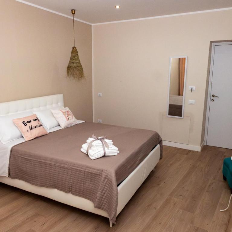 Daria's home apartment rooms - Double Room with Private Bathroom - 2