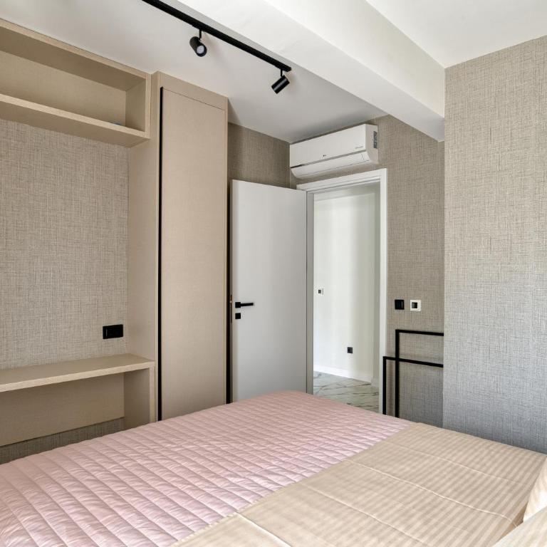 Apt "Royal Oak" 2 Bedroom with Garage Parking - Apartman sa 2 Spavaće Sobe - 32