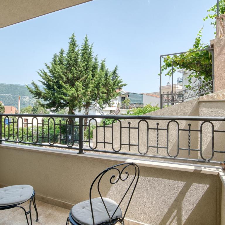 Apt "Royal Oak" 2 Bedroom with Garage Parking - Apartman sa 2 Spavaće Sobe - 31