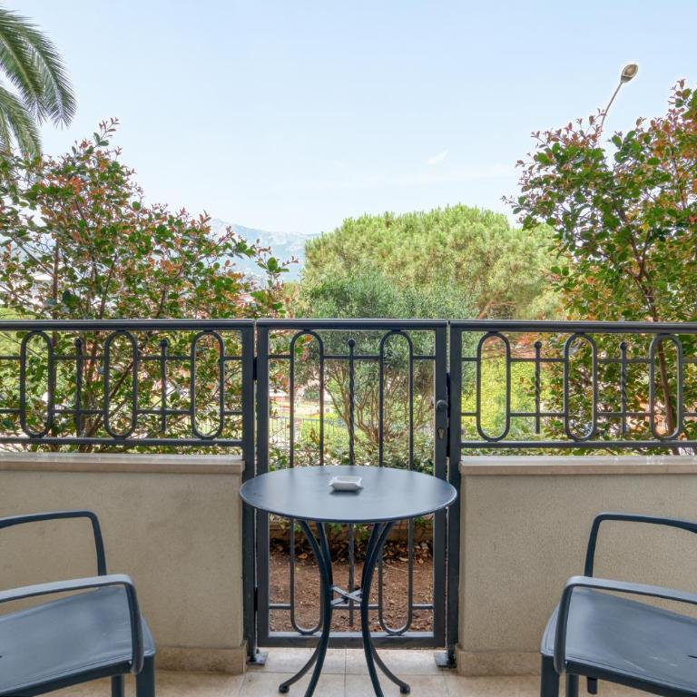 Apt "Royal Oak" 2 Bedroom with Garage Parking - Apartman sa 2 Spavaće Sobe - 40