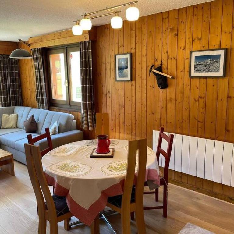 Charming Bright Spacious Village Walk to lift Hike - Appartement 2 Chambres - 7