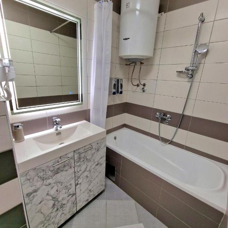 Hidden Gem - Two-Bedroom Apartment - 36