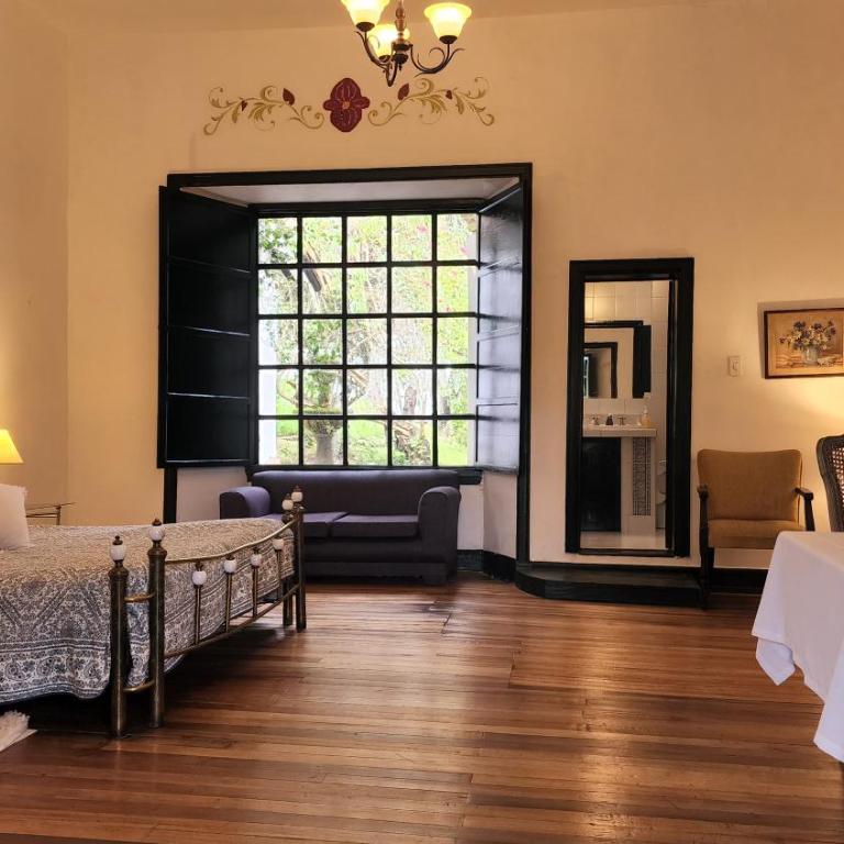 Hacienda Suescún - 300 Años de Historia - Habitación Estándar - Cama extragrande - 5
