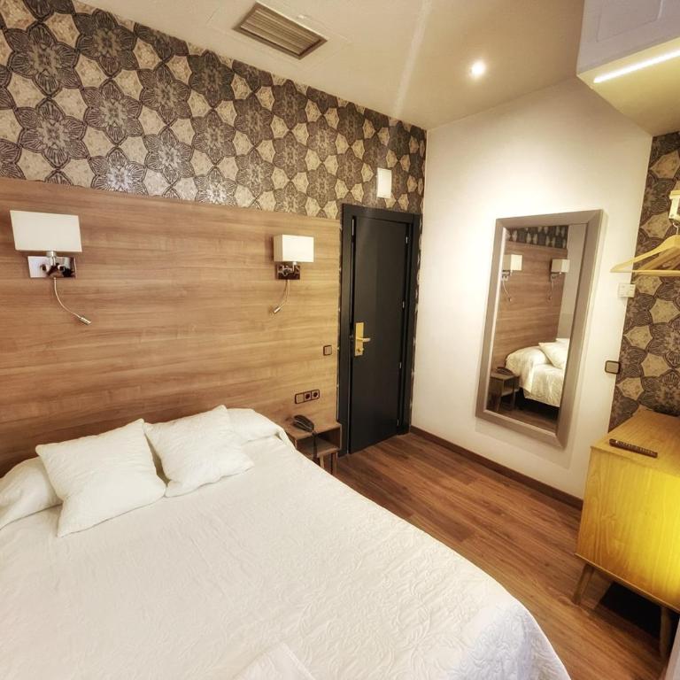 Hostal Aguilar - Single Room - 4