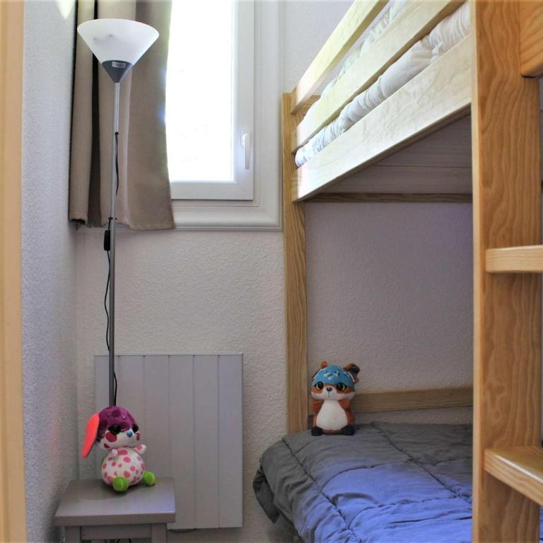 Studio 4 pers. avec balcon sud, calme, parking gratuit - Risoul 1850 - Appartement 1 Chambre - 13