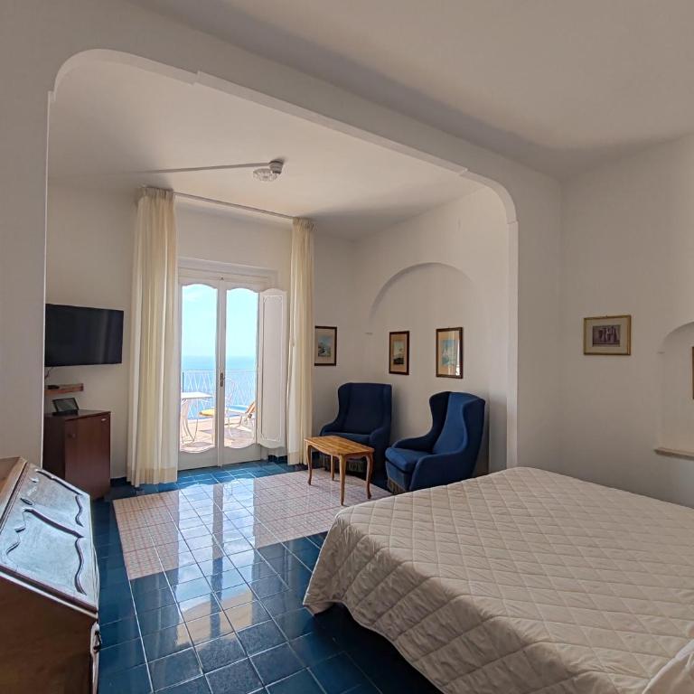 Grand Hotel Excelsior - Camera Matrimoniale con Balcone e Vista Mare - 3
