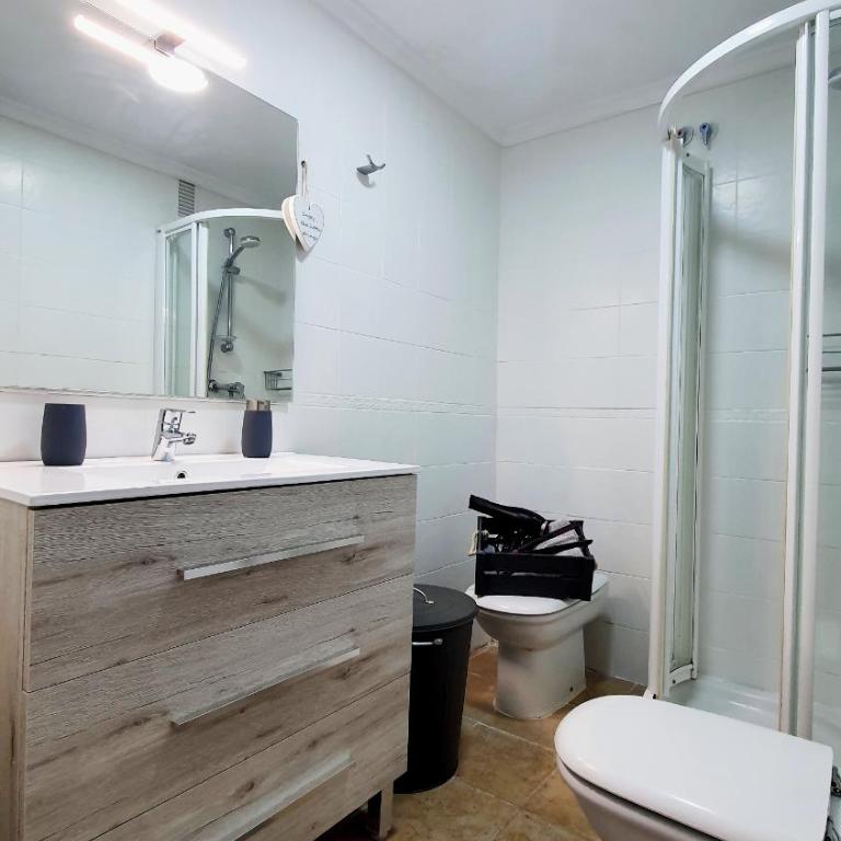 PALM TOWER APARTMENT - Three-Bedroom Apartment - 27
