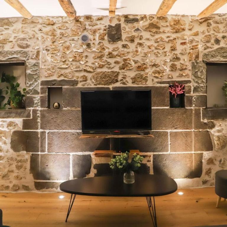 Le Coeur de Ville splendide T2 plein centre - One-Bedroom Apartment - 3
