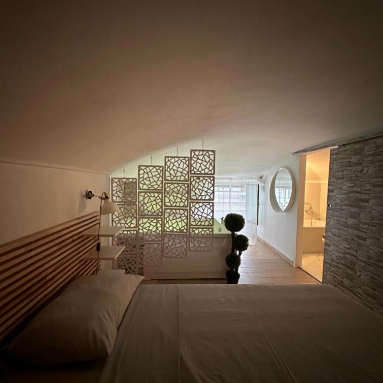 [Verdesera] Idromassaggio, Netflix, Wifi a Porta Susa - One-Bedroom Apartment - 6
