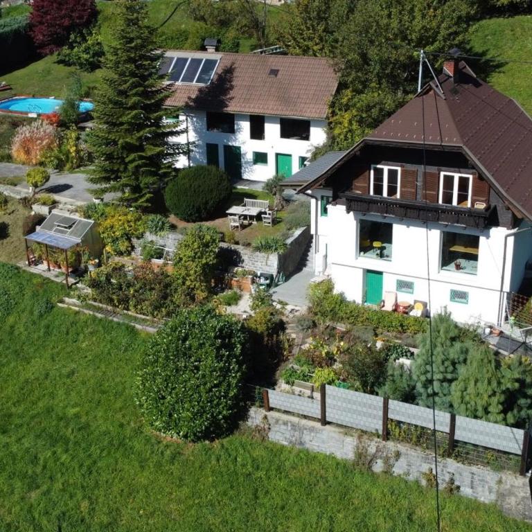 Haus St Peter , midden in meren gebied van Karinthië - Ferienhaus mit 4 Zimmern - 13