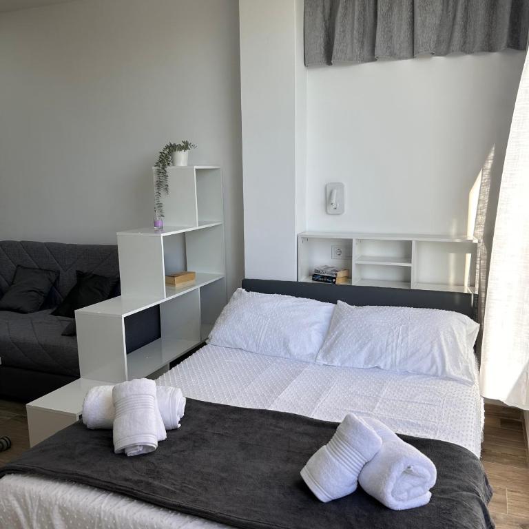 Lux Studio Nerja - Family Studio - 8