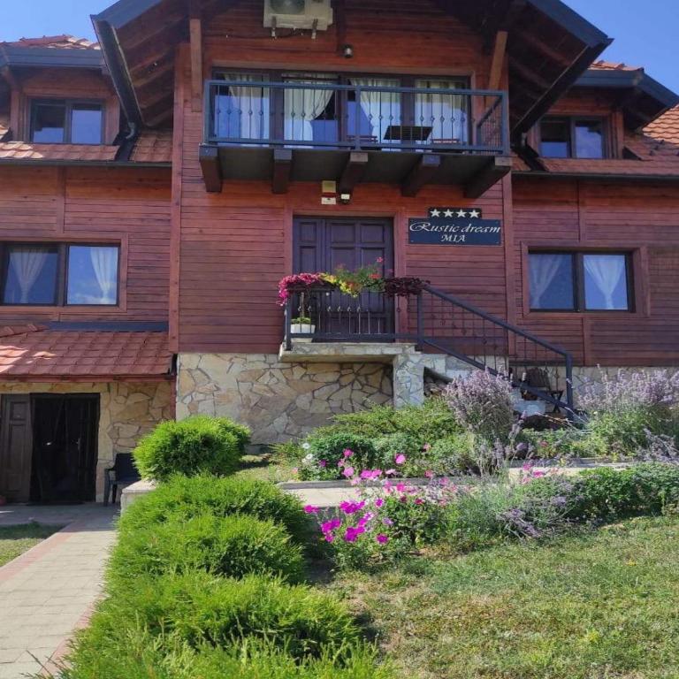 Rustic dream MIA - Vila - 8