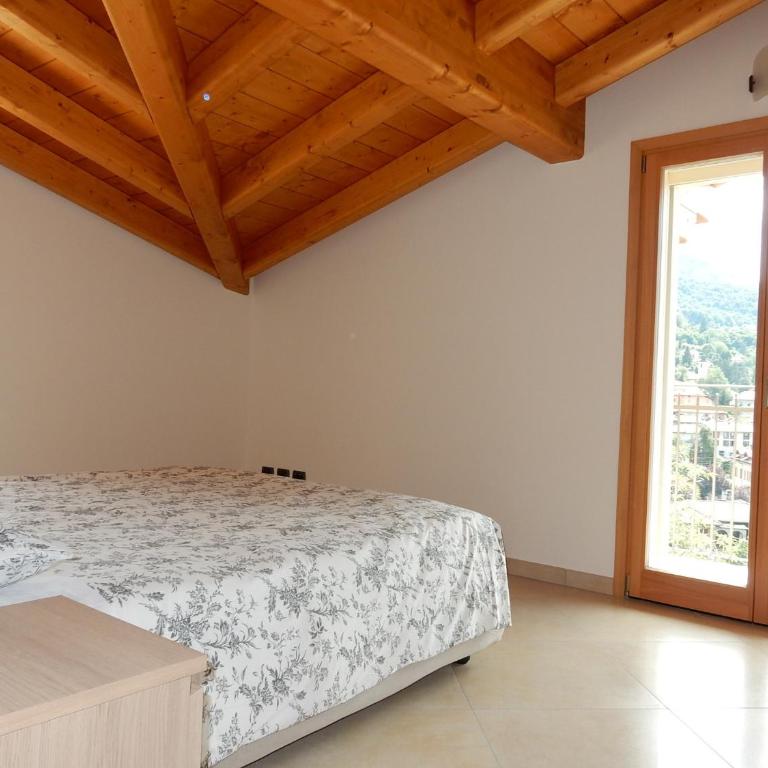Villa Primula - Appartamento con Vasca Idromassaggio e Vista Lago - 45
