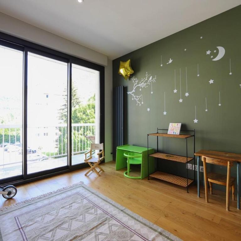 Le Superbe - T4 avec parking à 5 min du lac - 4 - Three-Bedroom Apartment - 13