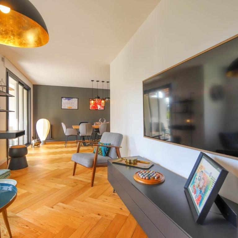 Le Superbe - T4 avec parking à 5 min du lac - 4 - Three-Bedroom Apartment - 14