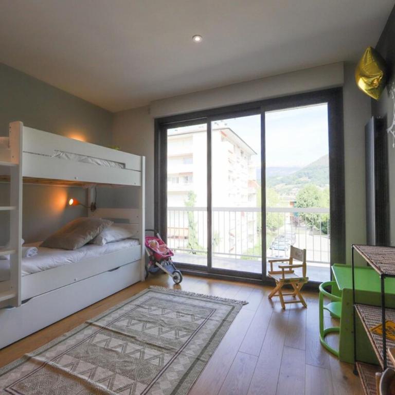Le Superbe - T4 avec parking à 5 min du lac - 4 - Three-Bedroom Apartment - 18