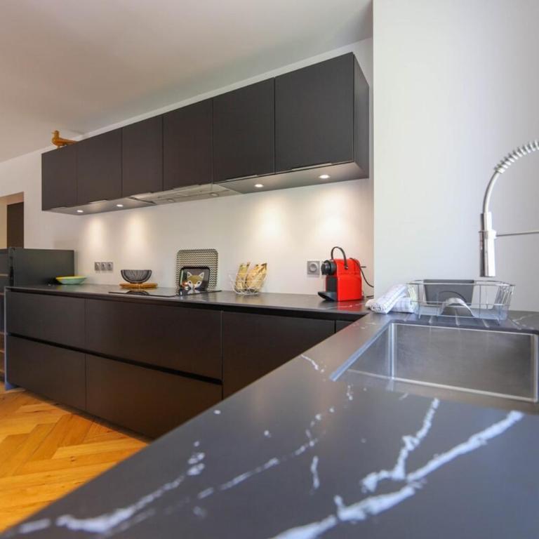 Le Superbe - T4 avec parking à 5 min du lac - 4 - Three-Bedroom Apartment - 43