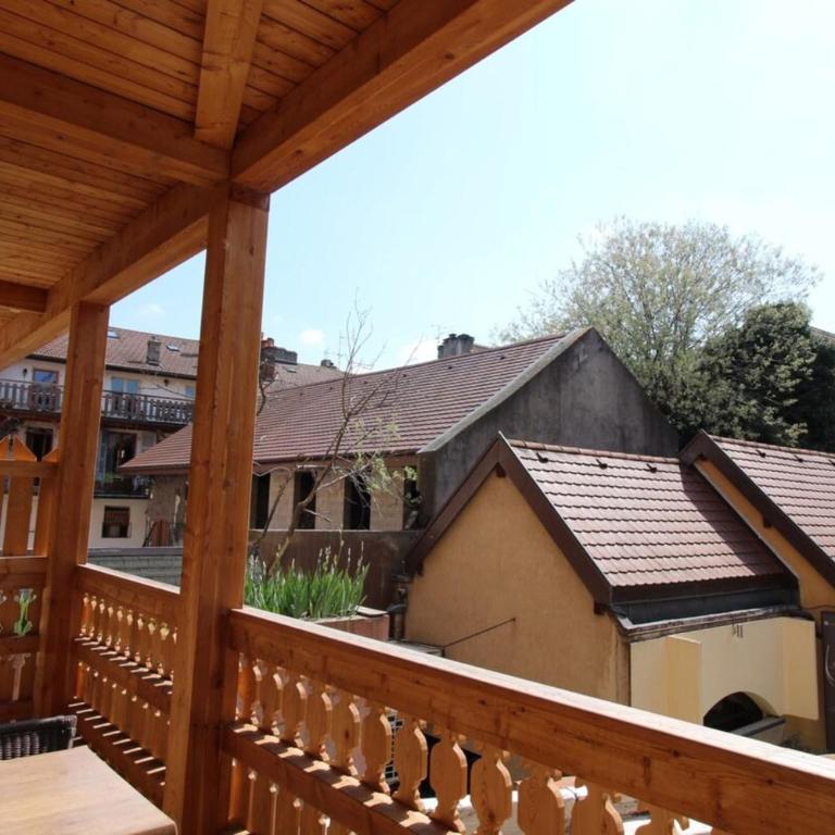Le Royale w balcony - Apartment - 26