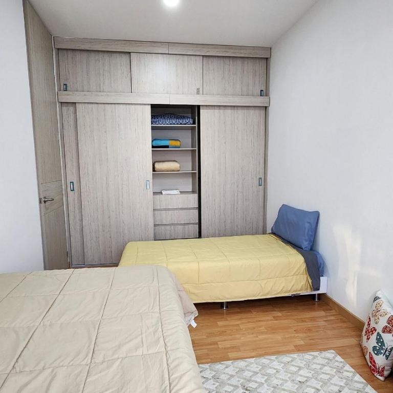 Muy cerca del aeropuerto apartamento Nuevo Familiar Lindo y acogedor - Apartamento de 2 dormitorios - 11