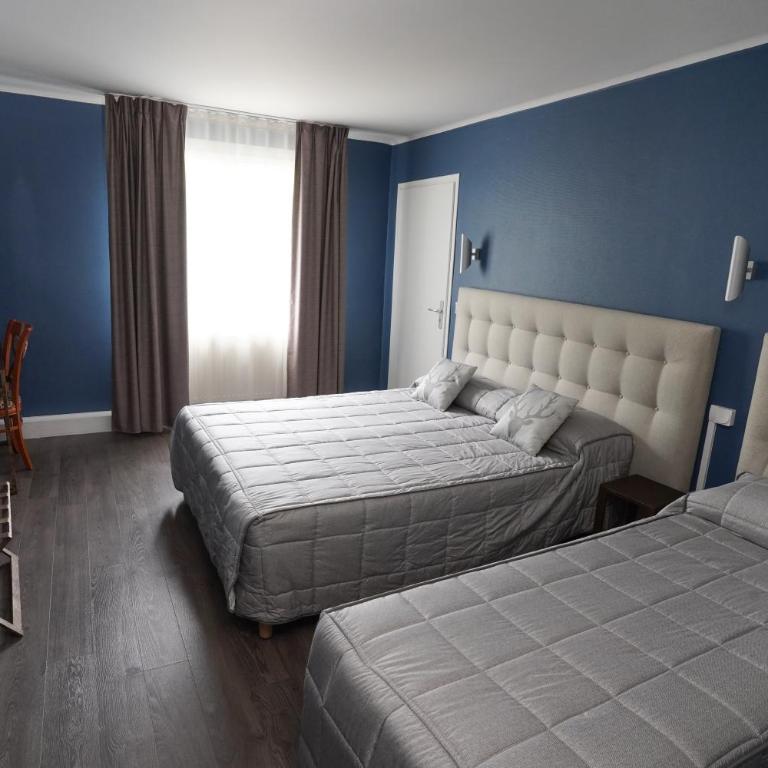 Auberge Le Semnoz - Chambre Triple avec Salle de Bains Privative - 3