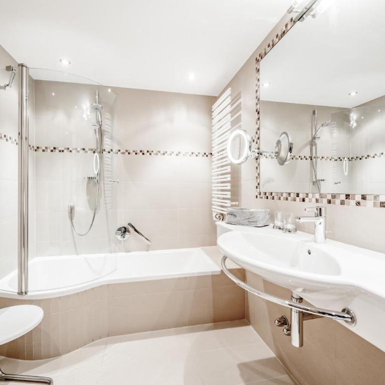 Hotel Jenewein - Doppelzimmer - 3