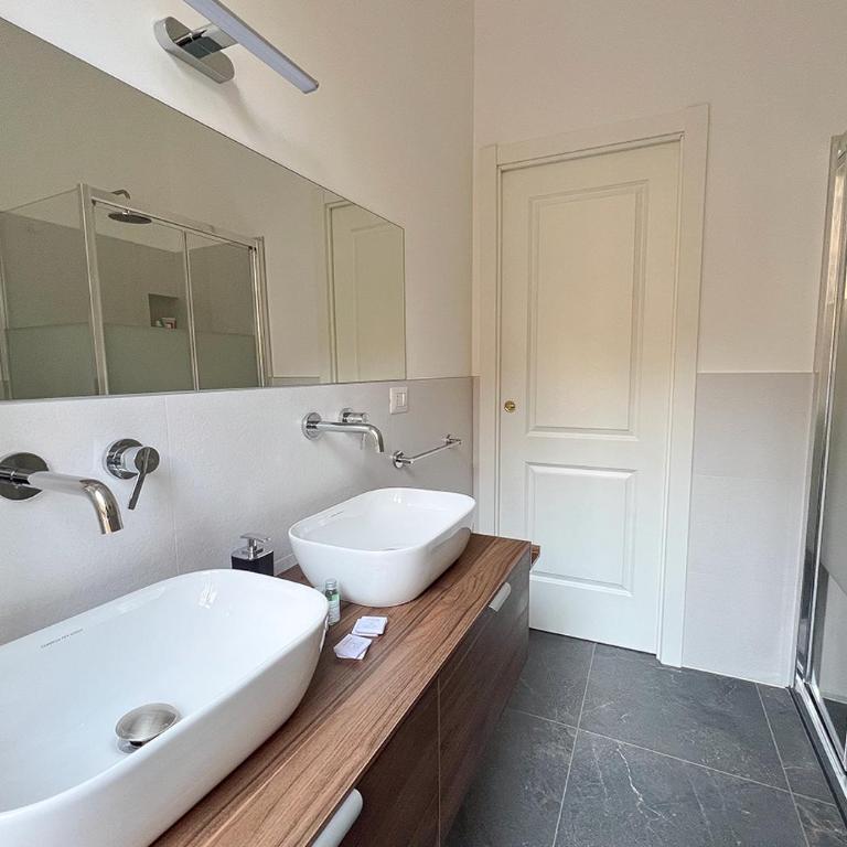 Cozy Duomo - Elegant & Quiet, 300m from Cathedral - Two-Bedroom Apartment - 18
